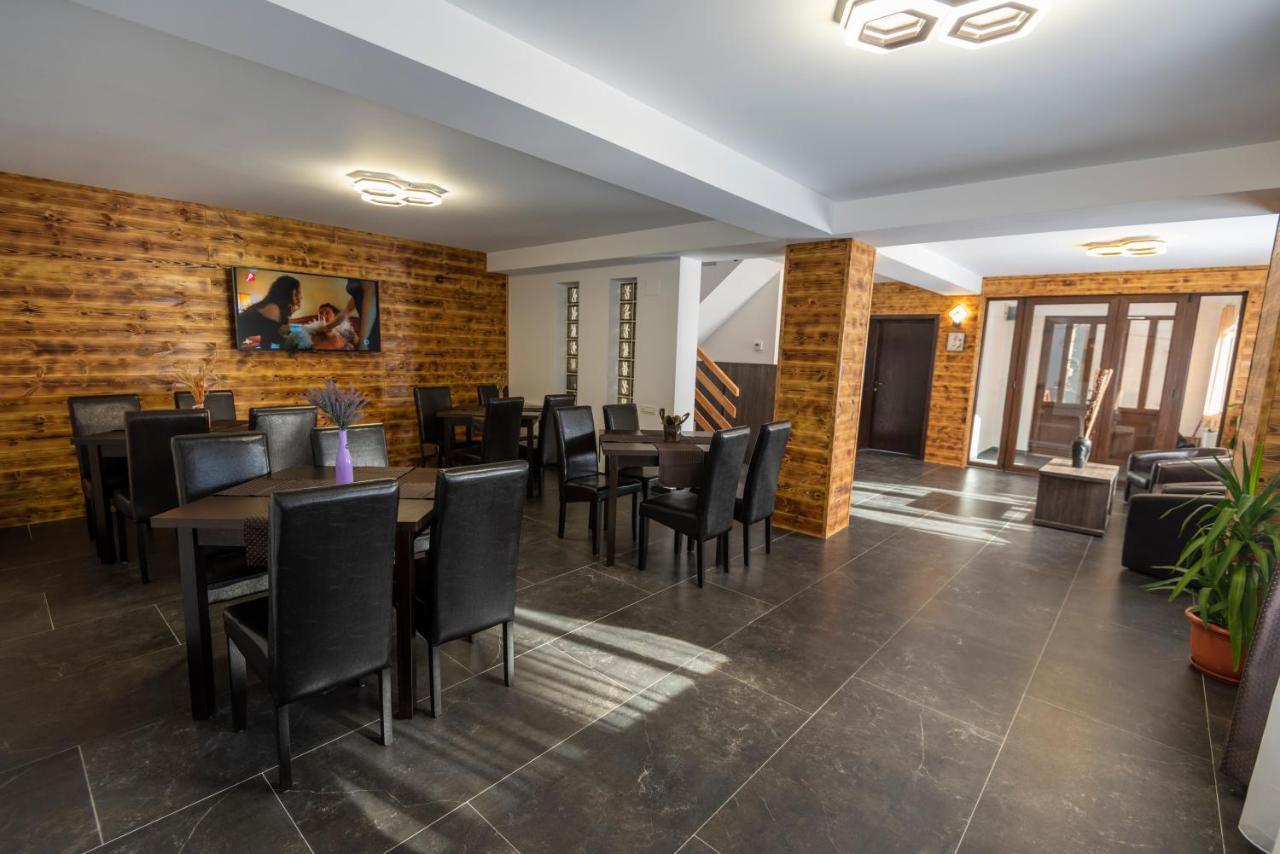 Casa Raisa Buşteni Exterior foto