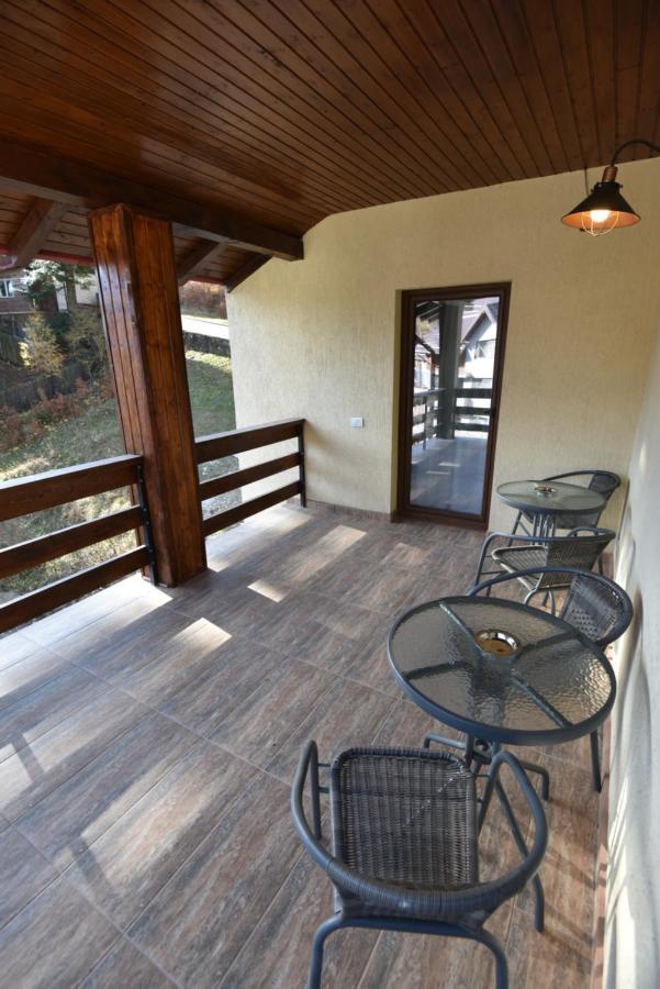 Casa Raisa Buşteni Exterior foto